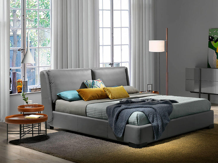 Coffee table in walnut veneer with circular ring upholstered - Angel Cerdá