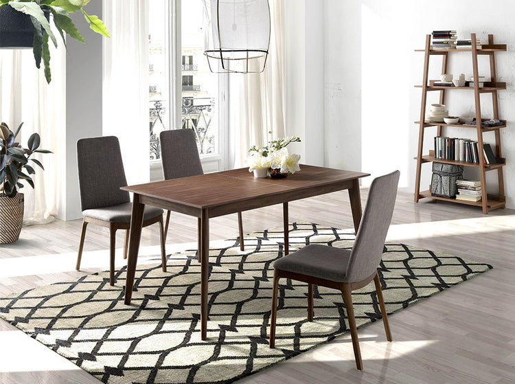 Extendable dining table manufactured in Walnut - Angel Cerdá S.L