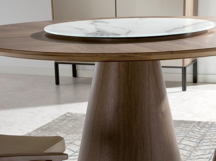 Dining table with a fiberglass base and walnut top - Angel Cerdá, S.L.