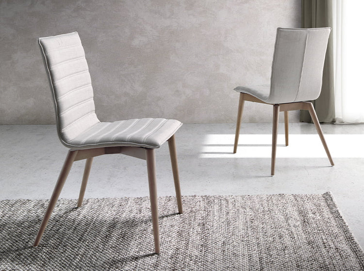 Upholstered chair with leg in walnut color - Angel Cerdá S.L