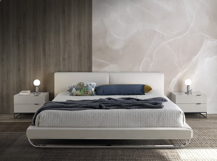 Upholstered bed with solid stainless steel frame - Angel Cerdá, S.L.