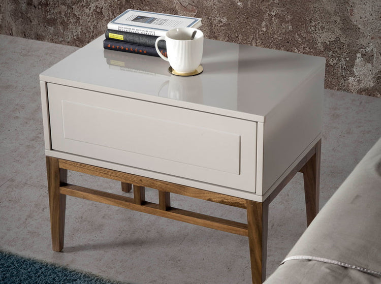 Bedside table with walnut-veneered wooden legs - Angel Cerdá, S.L.